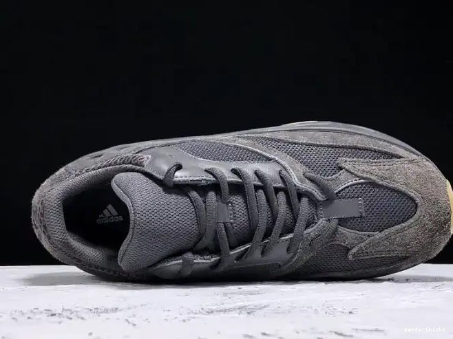 700 FV5304 Boost Adidas Black Utility Yeezy 0504